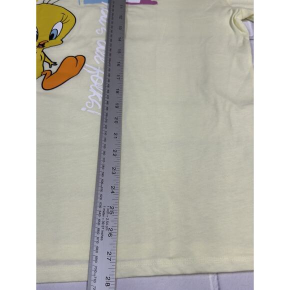 Looney Tunes Tweety Bird T-Shirt Crew Neck Yellow Juniors Size 21 XXXL - Picture 4 of 8